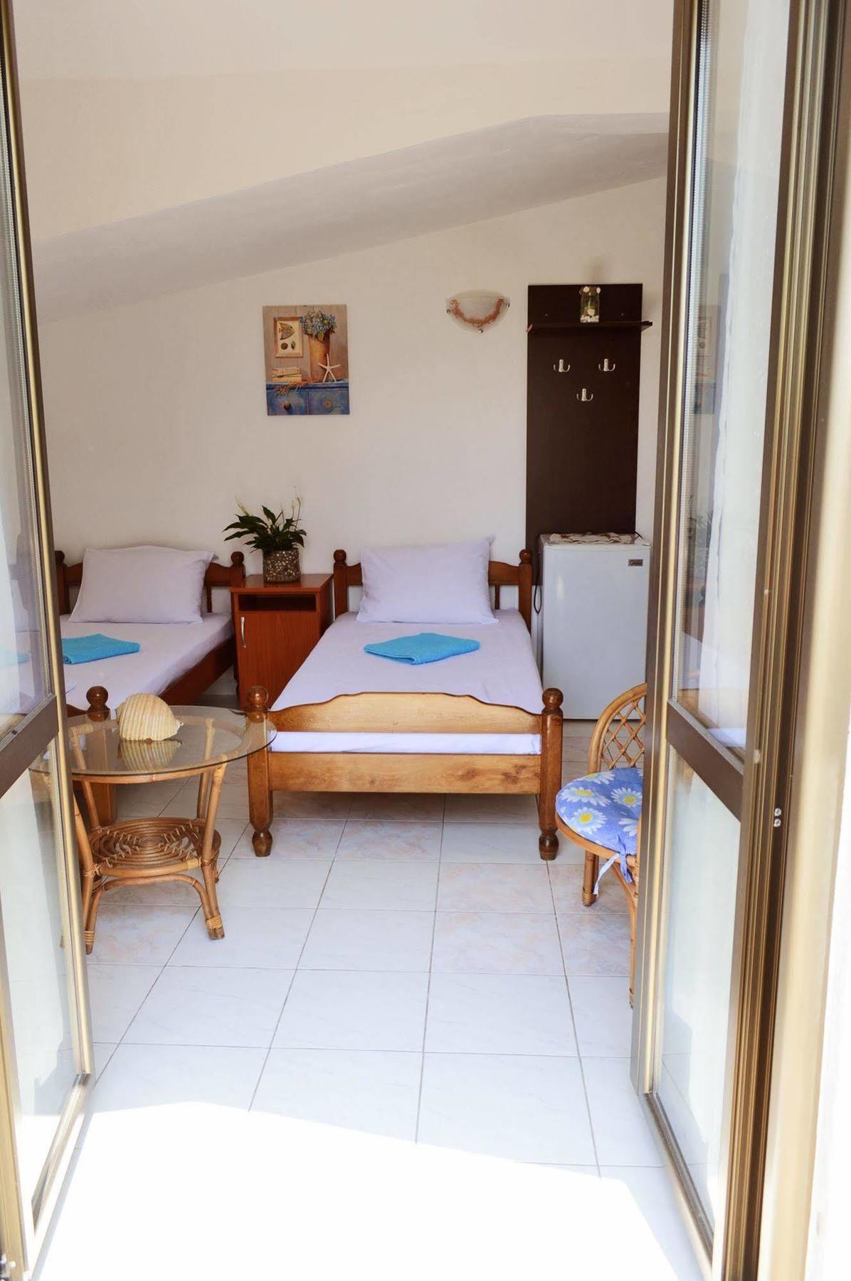 Guest House Lukac Bar Exterior foto